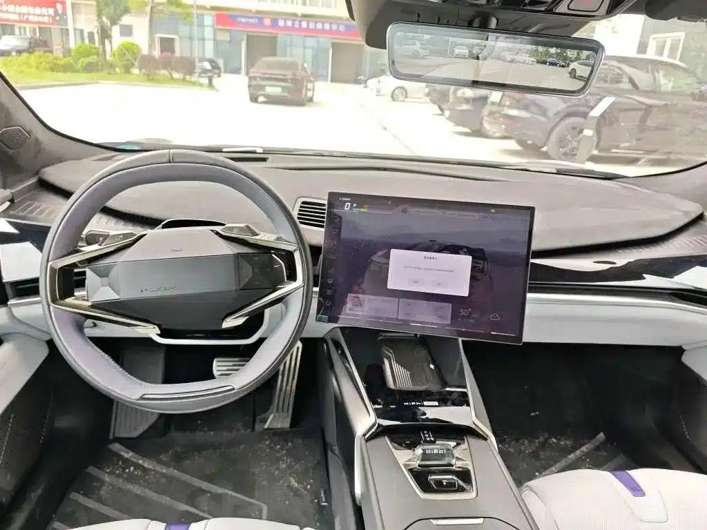 HiPhi Z 2023 Five-Seat Version — миниатюра 7