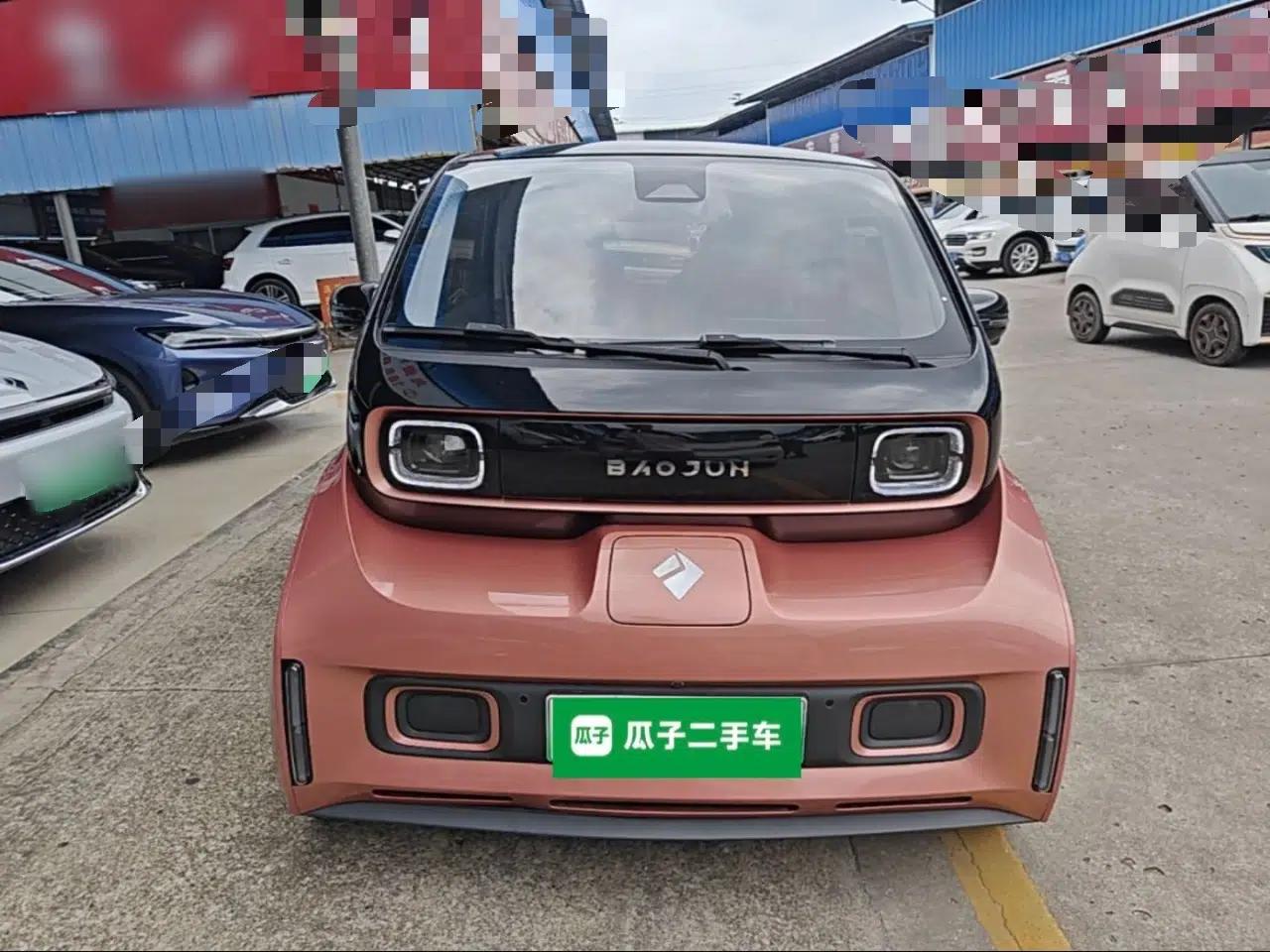 Used Baojun E300 2020 Plus Interstellar Future Edition — миниатюра 2
