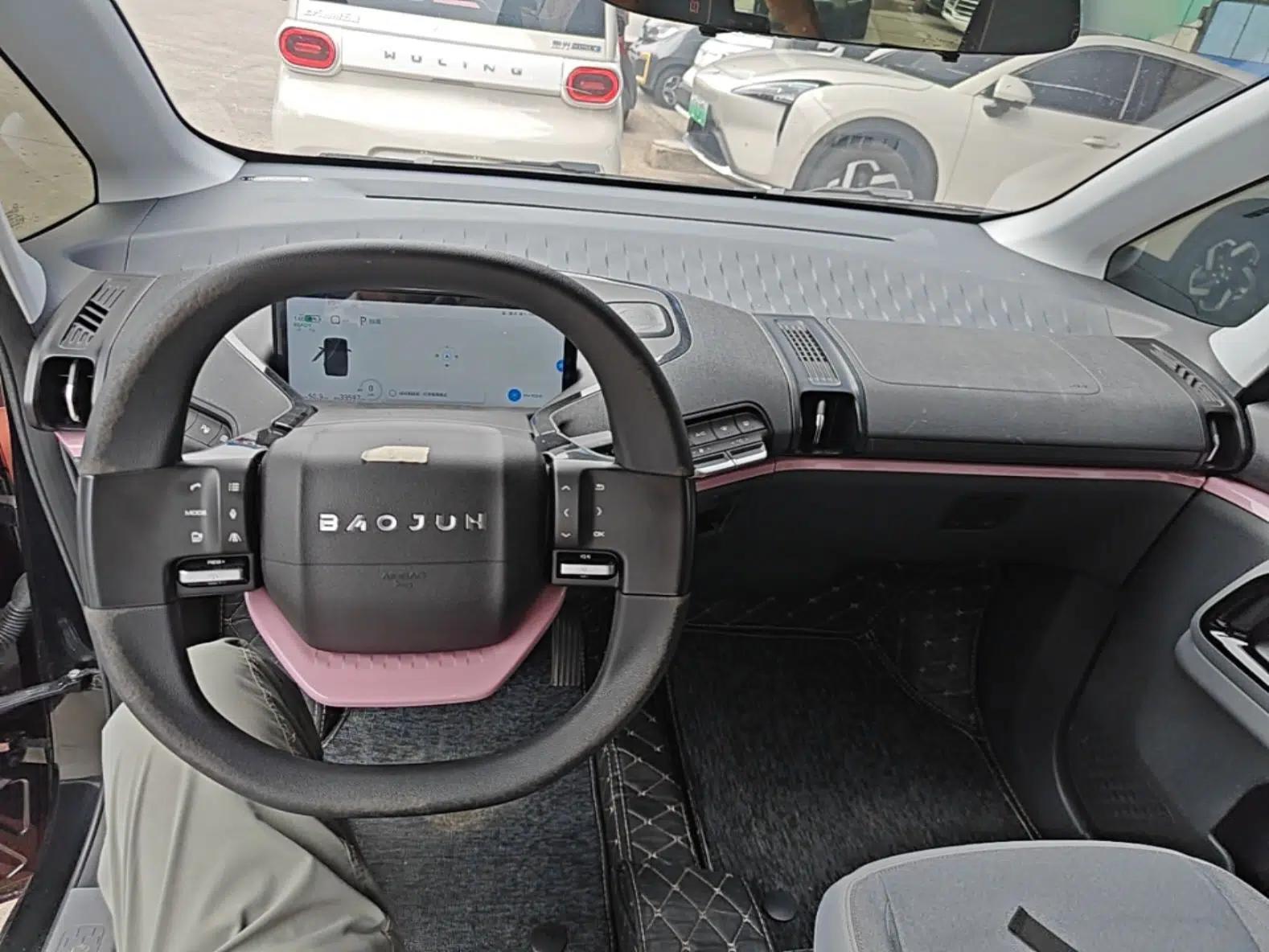 Used Baojun E300 2020 Plus Interstellar Future Edition — миниатюра 12