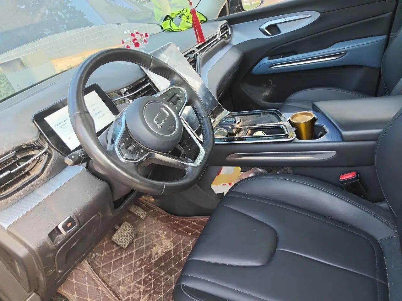 Used Bestune T90 2023 1.5T DCT Automatic Luxury Edition — миниатюра 15