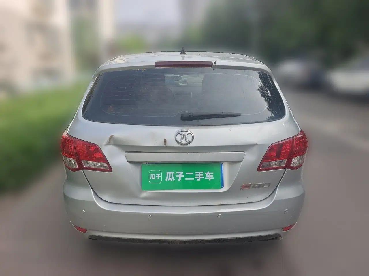 Used BAIC E Series 2012 Hatchback 1.3L Manual Liking Edition — миниатюра 5