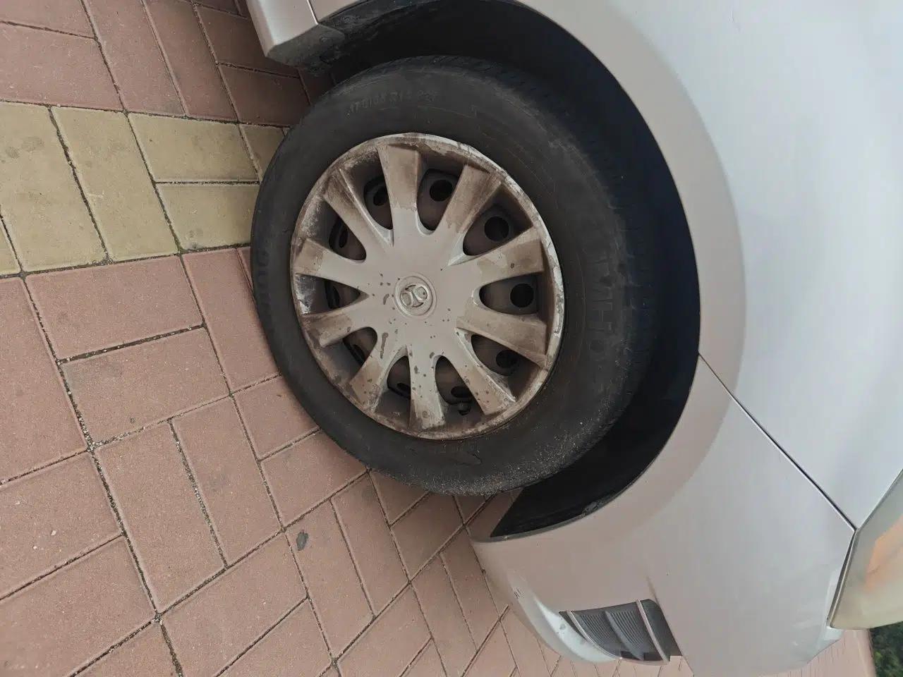 Used BAIC E Series 2012 Hatchback 1.3L Manual Liking Edition — миниатюра 8