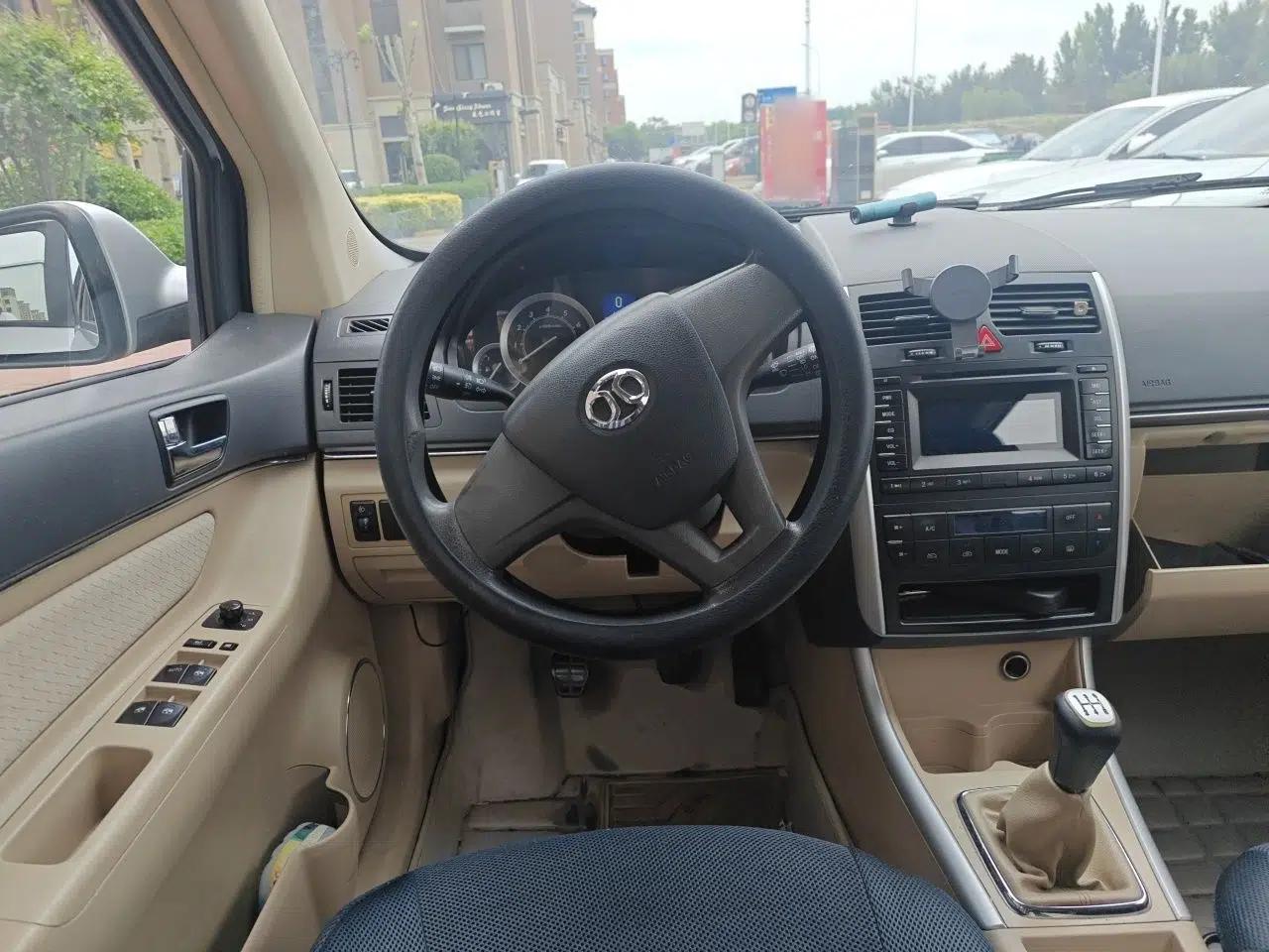 Used BAIC E Series 2012 Hatchback 1.3L Manual Liking Edition — миниатюра 10
