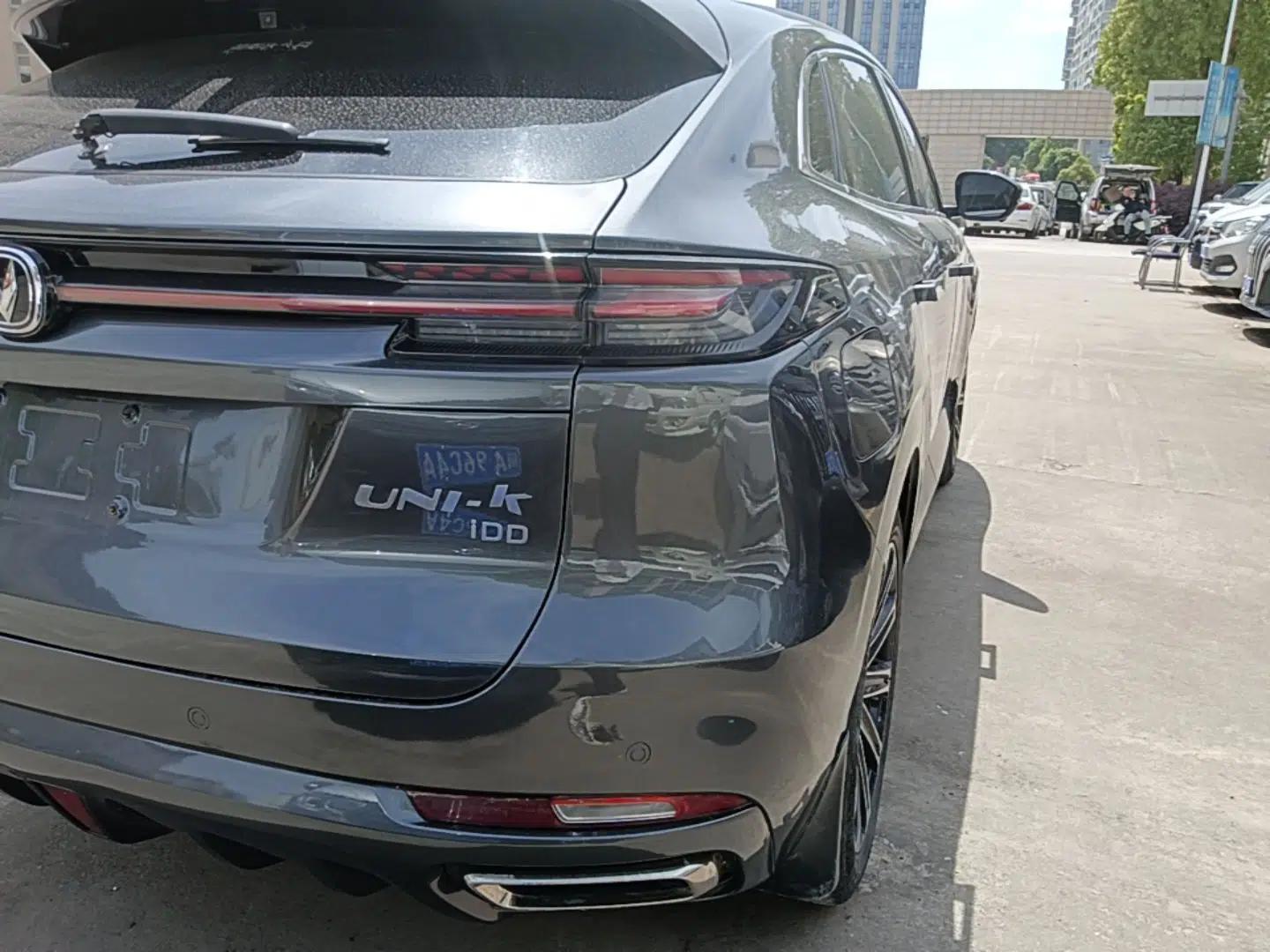 Used CHANGAN UNI-K iDD 2022 Blue Whale iDD 130km 1.5T Prestige Model — миниатюра 9