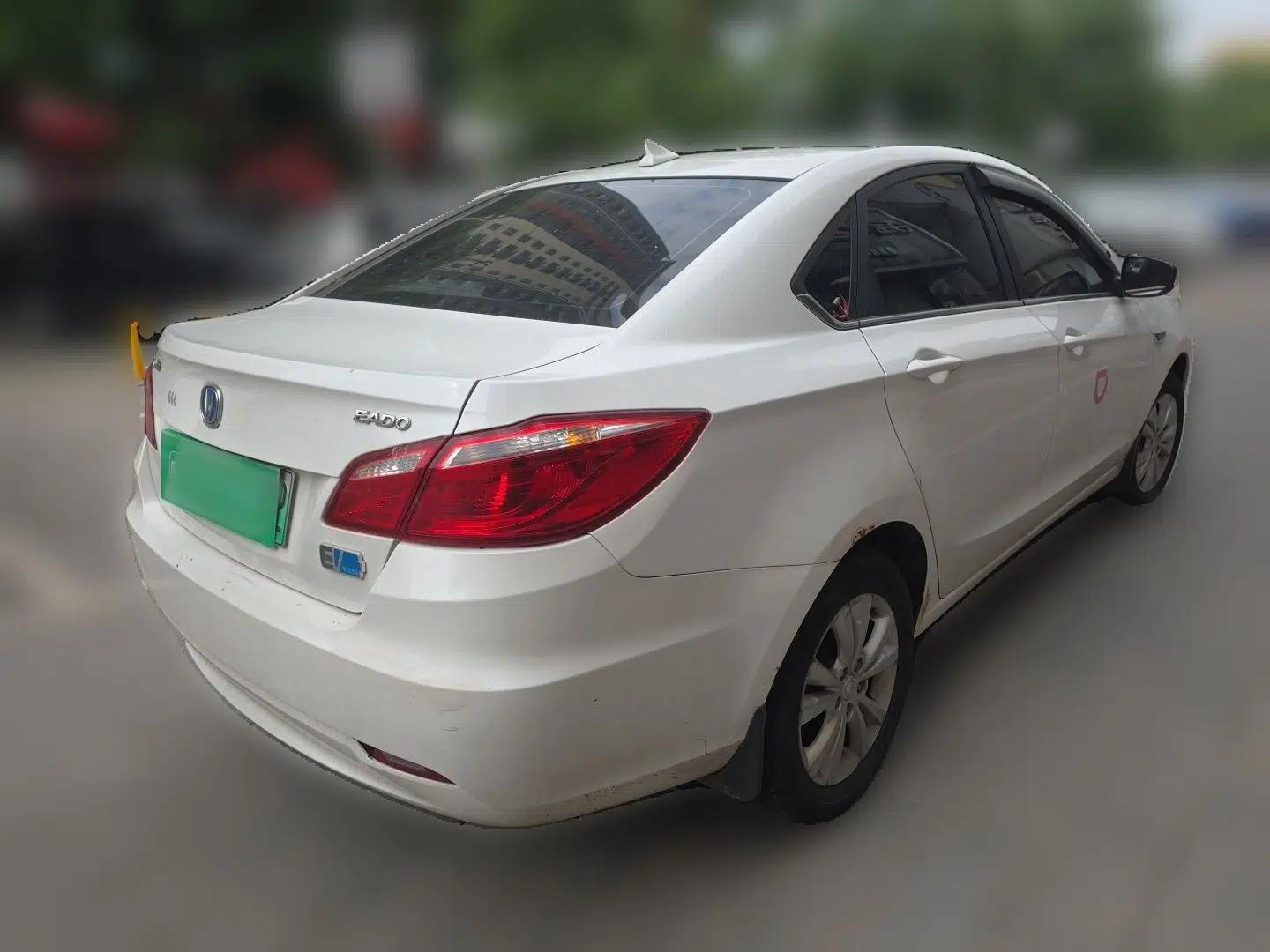 Used CHANGAN Eado New Energy 2018 EV300 Enjoyment Model — миниатюра 6