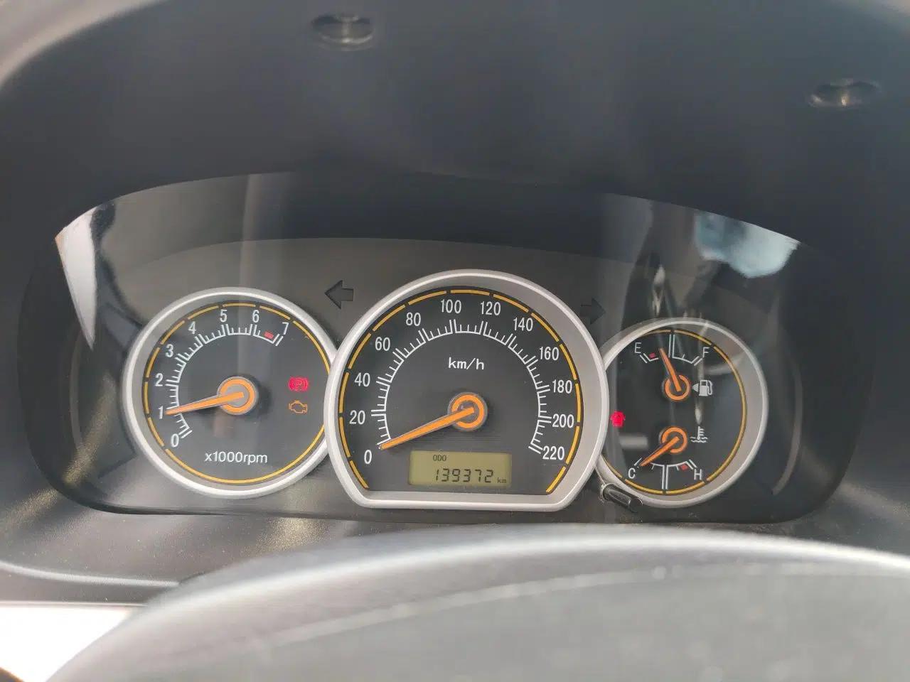 Used CHANGAN Alsvin 2012 Sedan 1.5L Manual Luxury Model — миниатюра 11