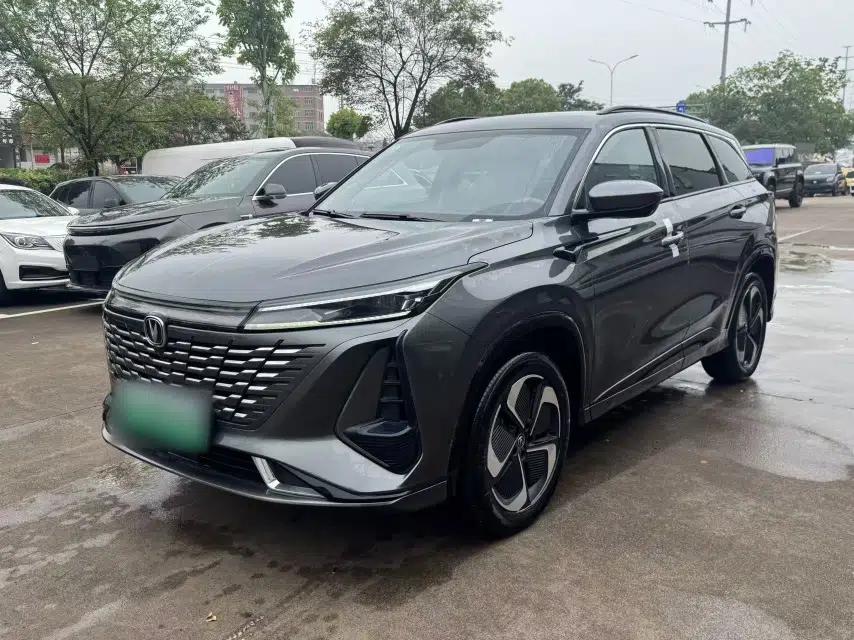 Used CHANGAN CS75 PLUS iDD 2023 ZhiDian iDD Smart Leading Model — миниатюра 1