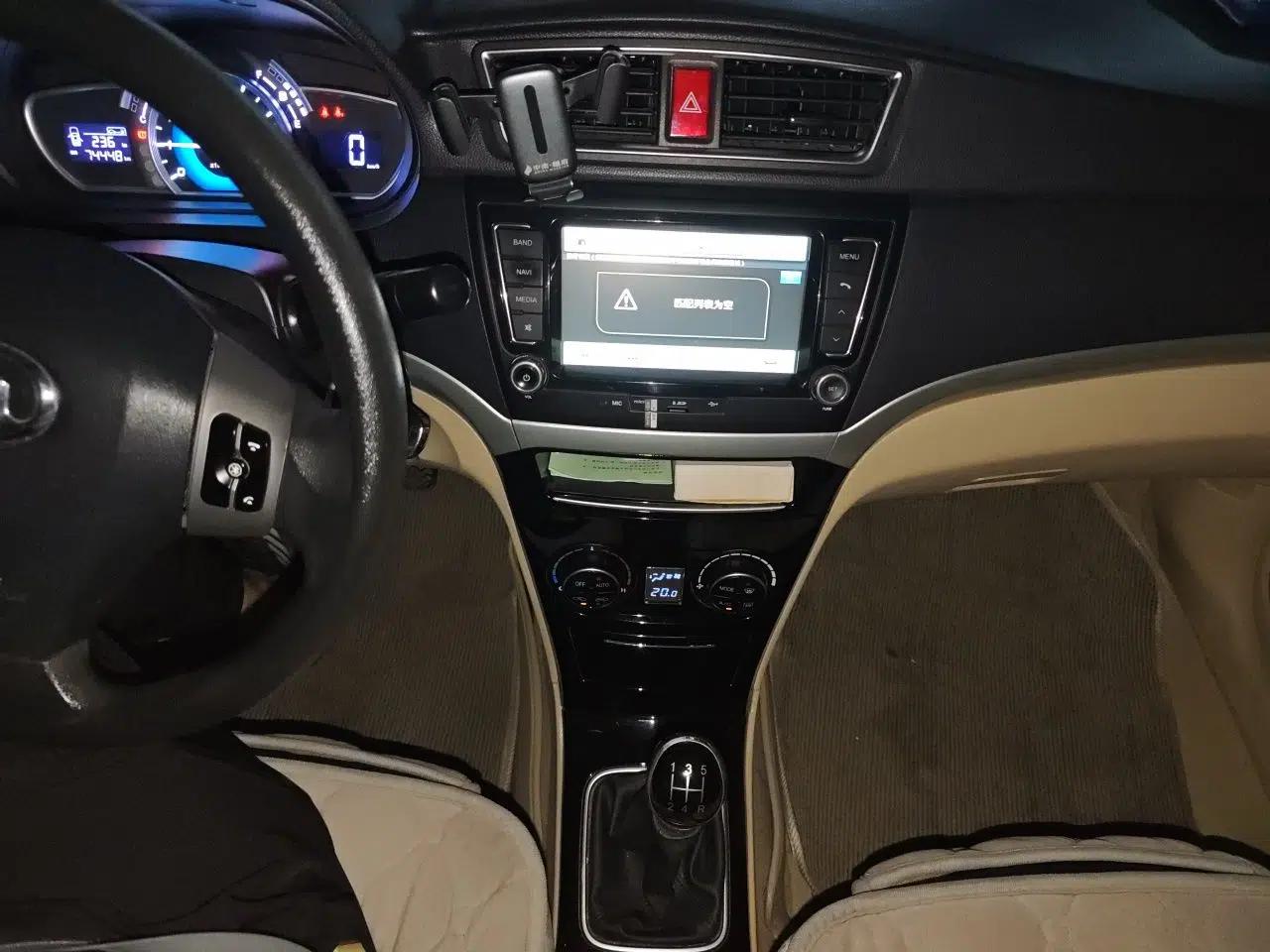 Used Great Wall C30 2013 New Vision Edition 1.5L Manual ZhiShang Model — миниатюра 13
