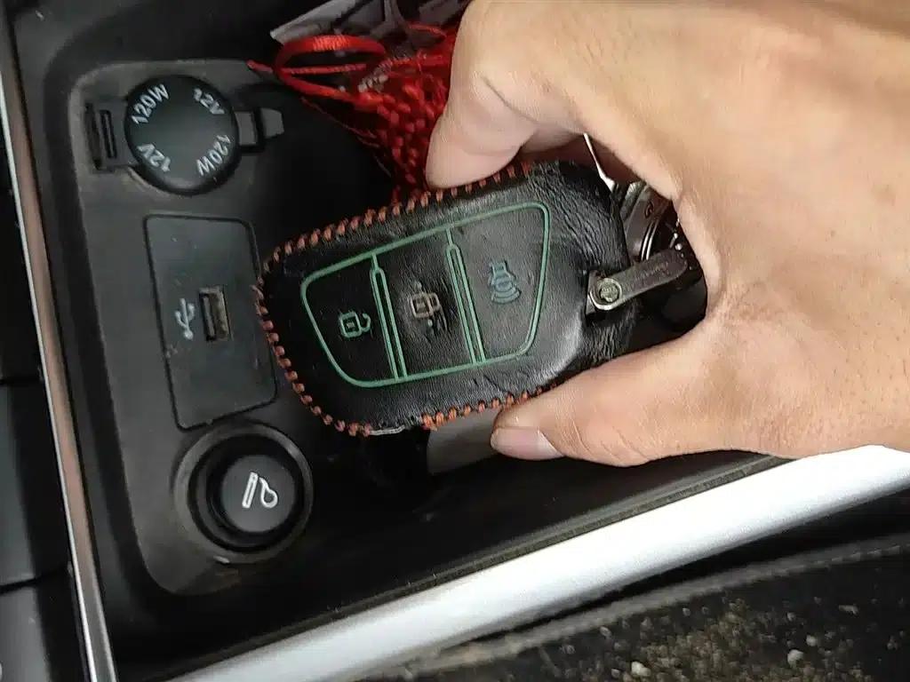 Refine S4 2019 1.6L Manual Superior Edition — миниатюра 12