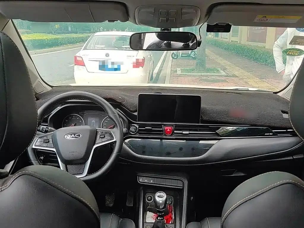 Refine S4 2019 1.6L Manual Superior Edition — миниатюра 13