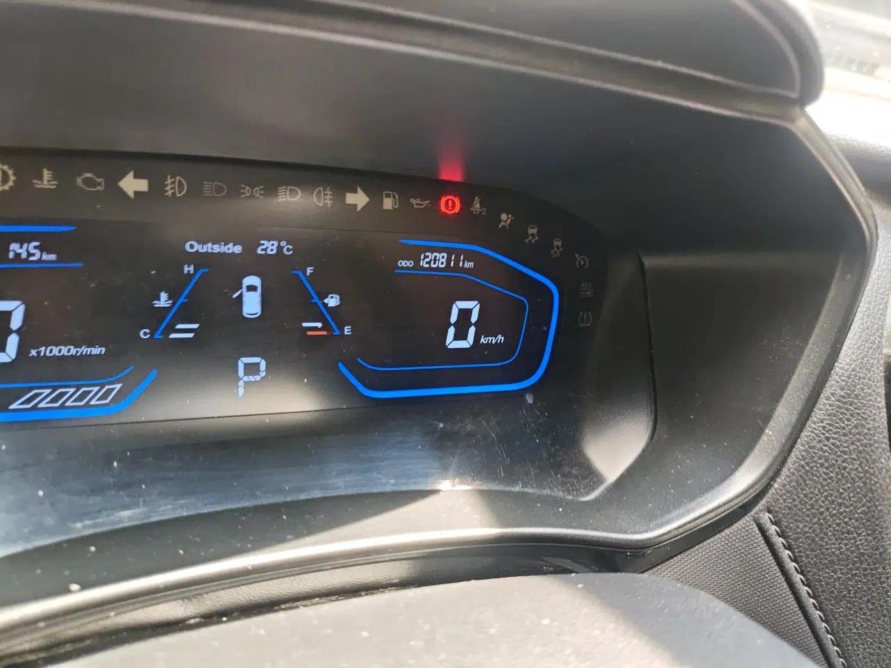 Used CHANGAN OSHAN A800 2017 1.5T Automatic ZhiZun Model — миниатюра 12