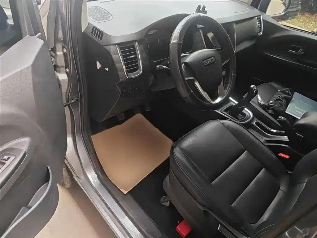 Golden Lion M Classic 2022 Model 1.5L Touring Lion Bus (7 Seats) — миниатюра 14