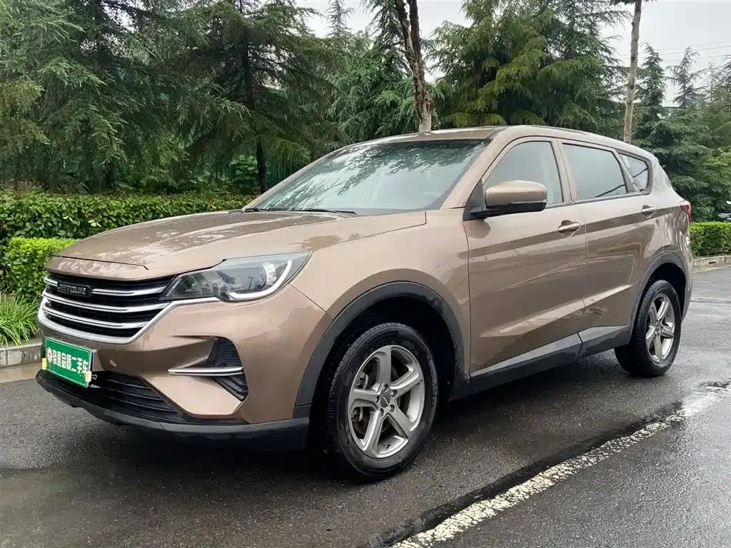 Jetour X70M 2020 1.5T Manual Value Partner Edition 6-seater — миниатюра 1