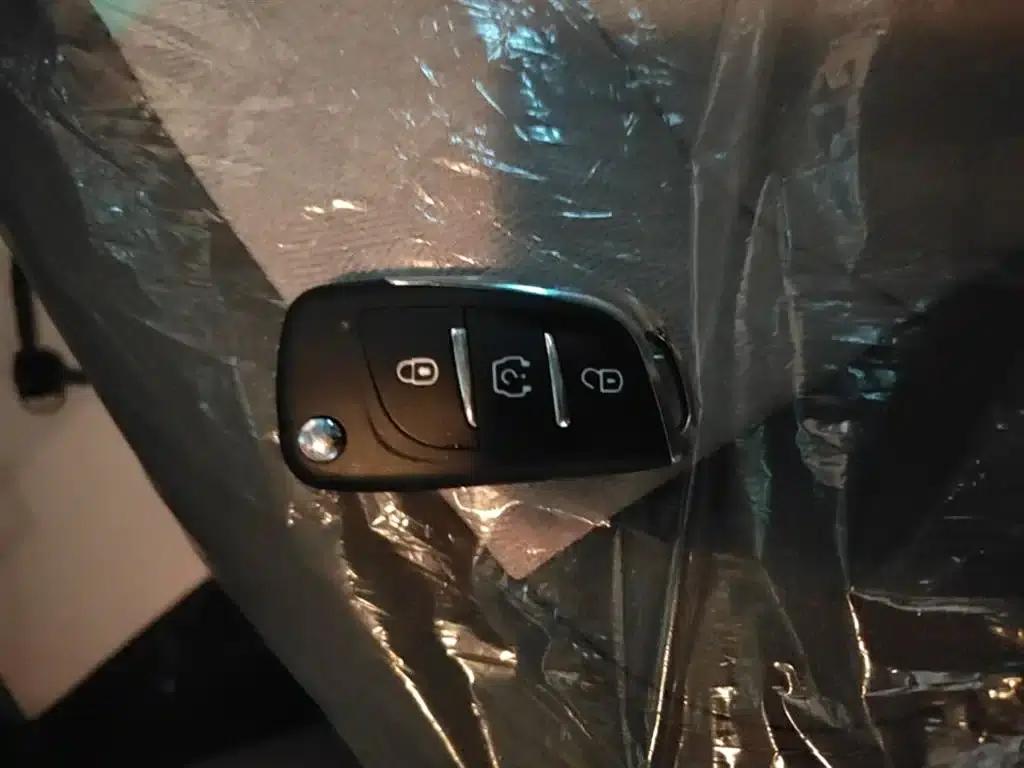 Yizhi EV2 2026 PLUS+ Comfort Model — миниатюра 9