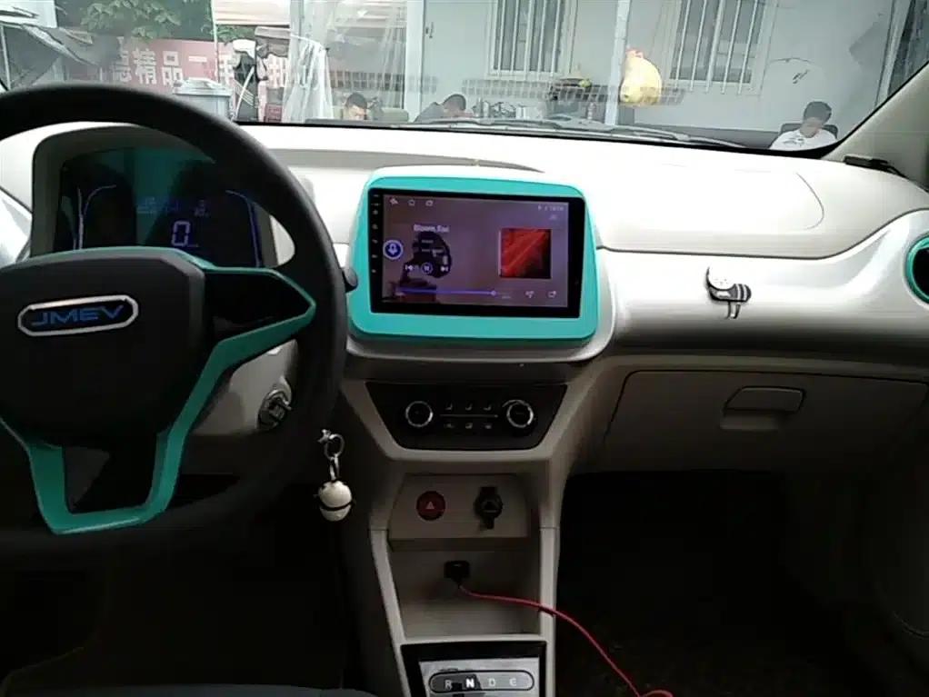Yizhi EV2 2024 Model 201km Comfort — миниатюра 13