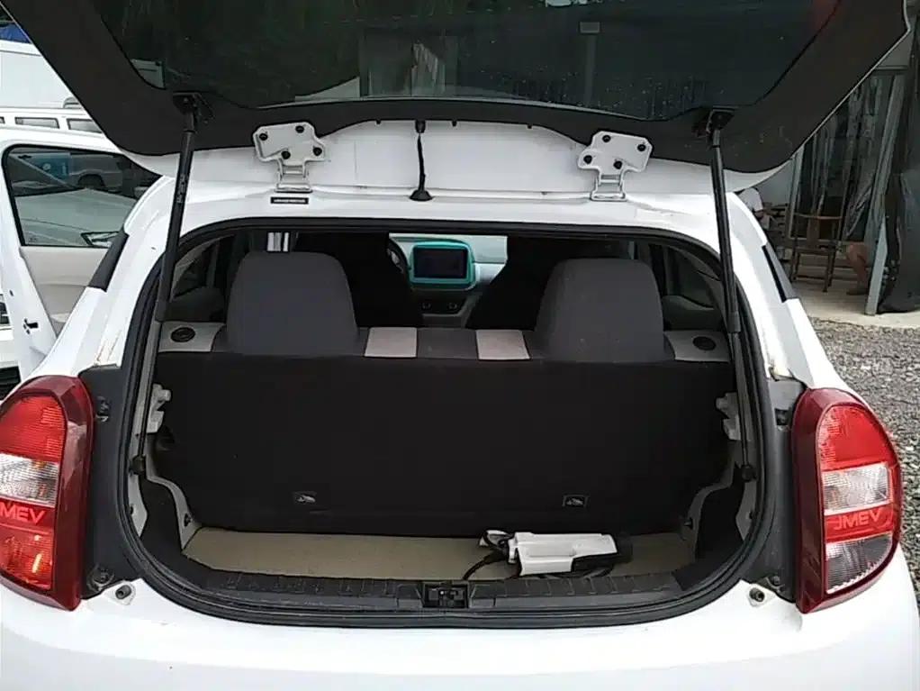 Yizhi EV2 2024 Model 201km Comfort — миниатюра 19