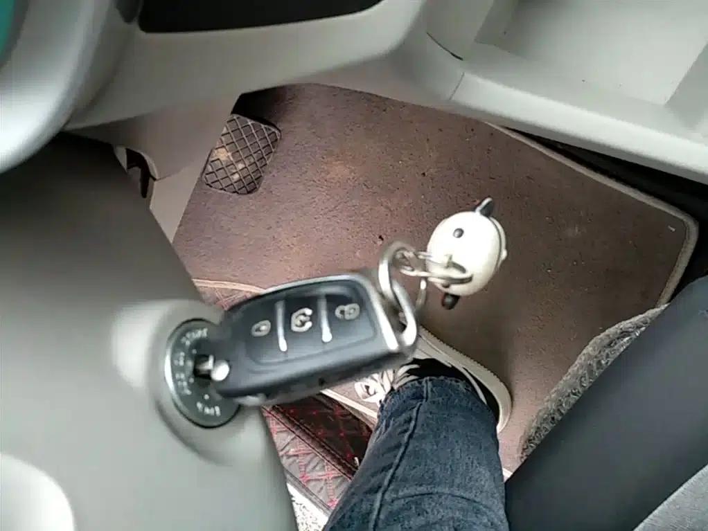 Yizhi EV2 2024 Model 201km Comfort — миниатюра 9