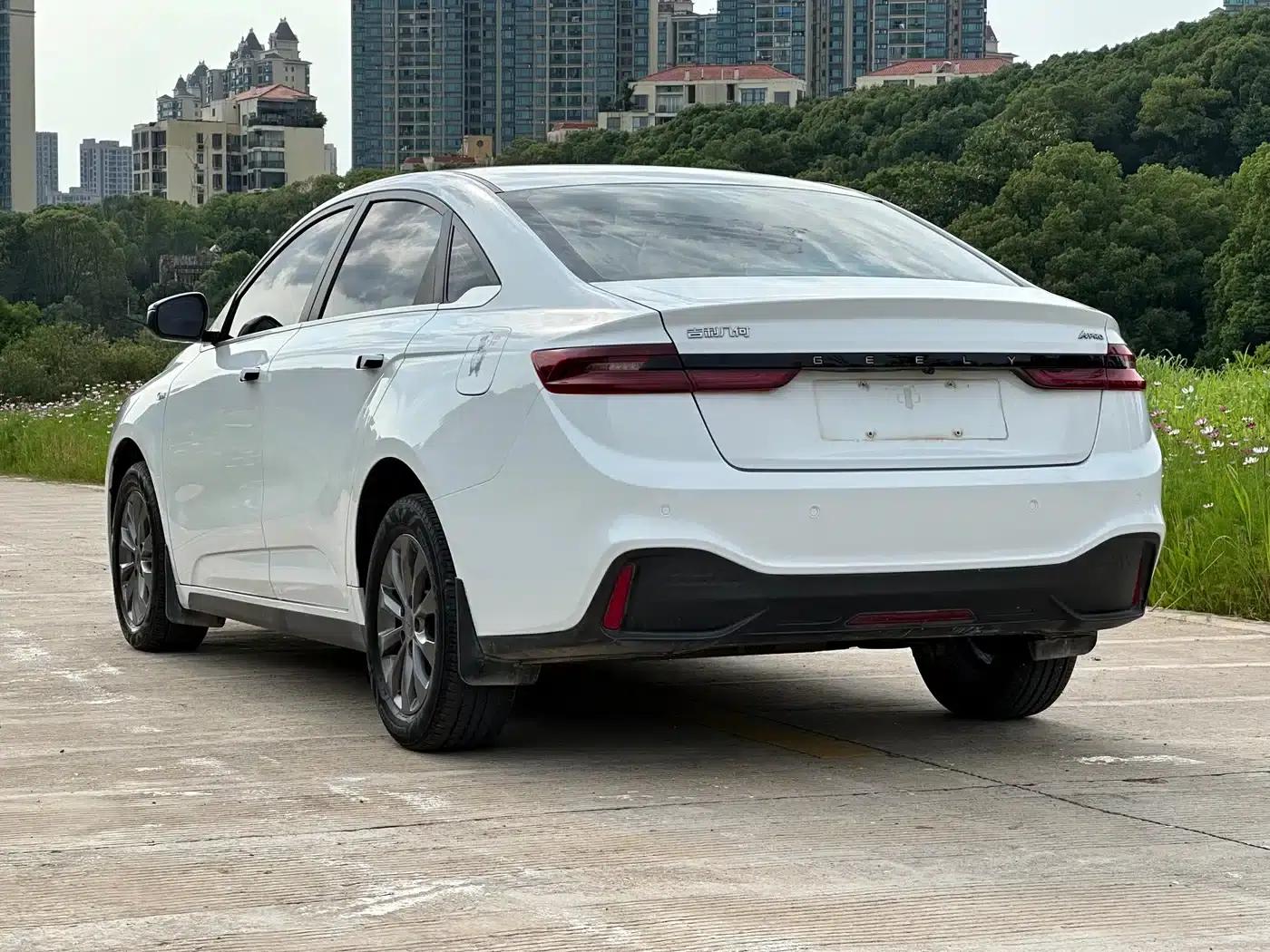 Geely Geometry A 2021 Pro Enjoy High-Dimensional Range Edition 430KM A430 Square Edition — миниатюра 11