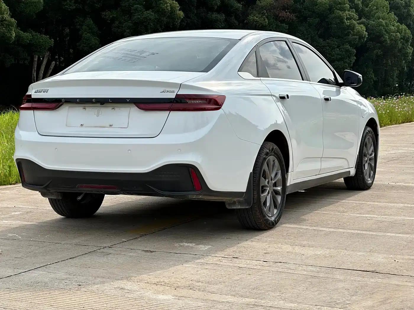 Geely Geometry A 2021 Pro Enjoy High-Dimensional Range Edition 430KM A430 Square Edition — миниатюра 13