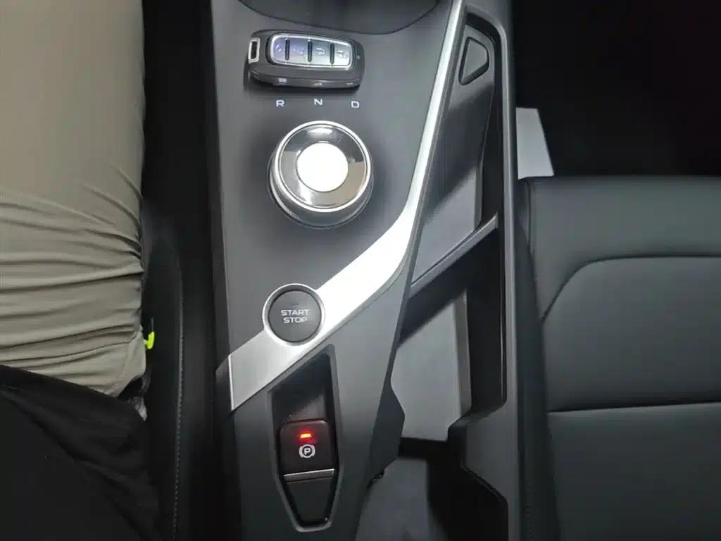 Geely Geometry A 2024 Model 410KM Travel Edition — миниатюра 14