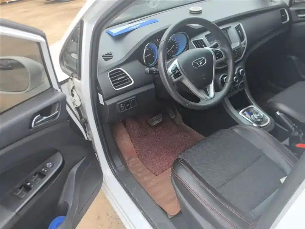 Kaiyi C3 2015 1.5L AMT Gold Edition — миниатюра 16