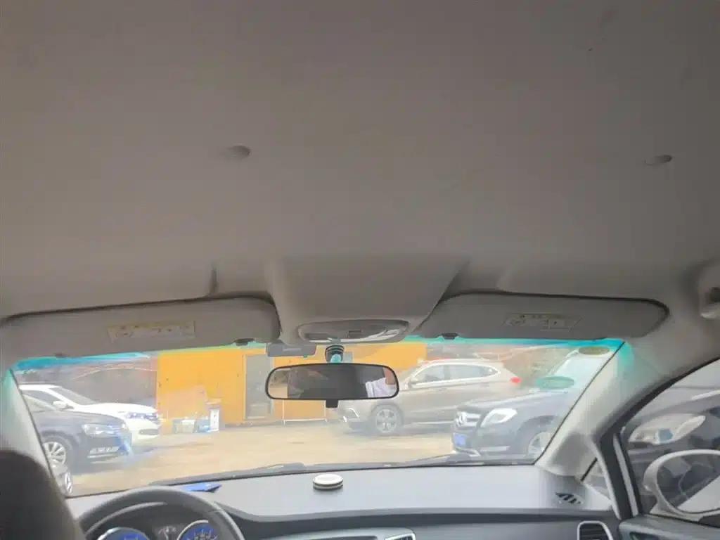 Kaiyi C3 2015 1.5L AMT Gold Edition — миниатюра 18