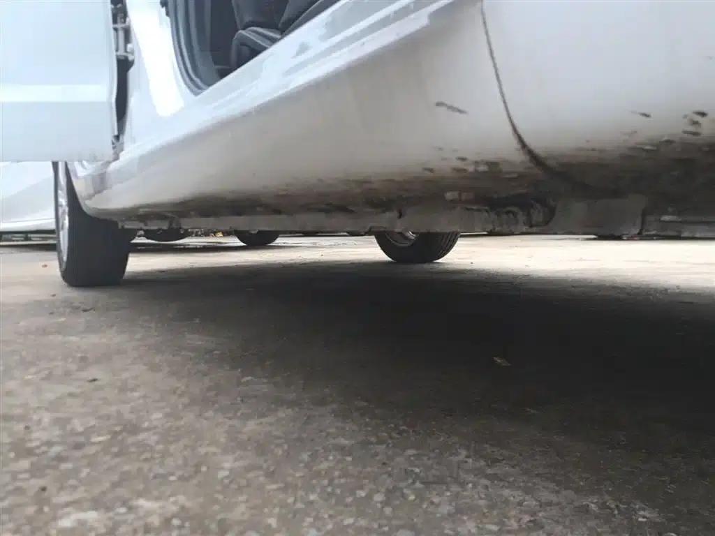 Kaiyi C3 2015 1.5L AMT Gold Edition — миниатюра 21