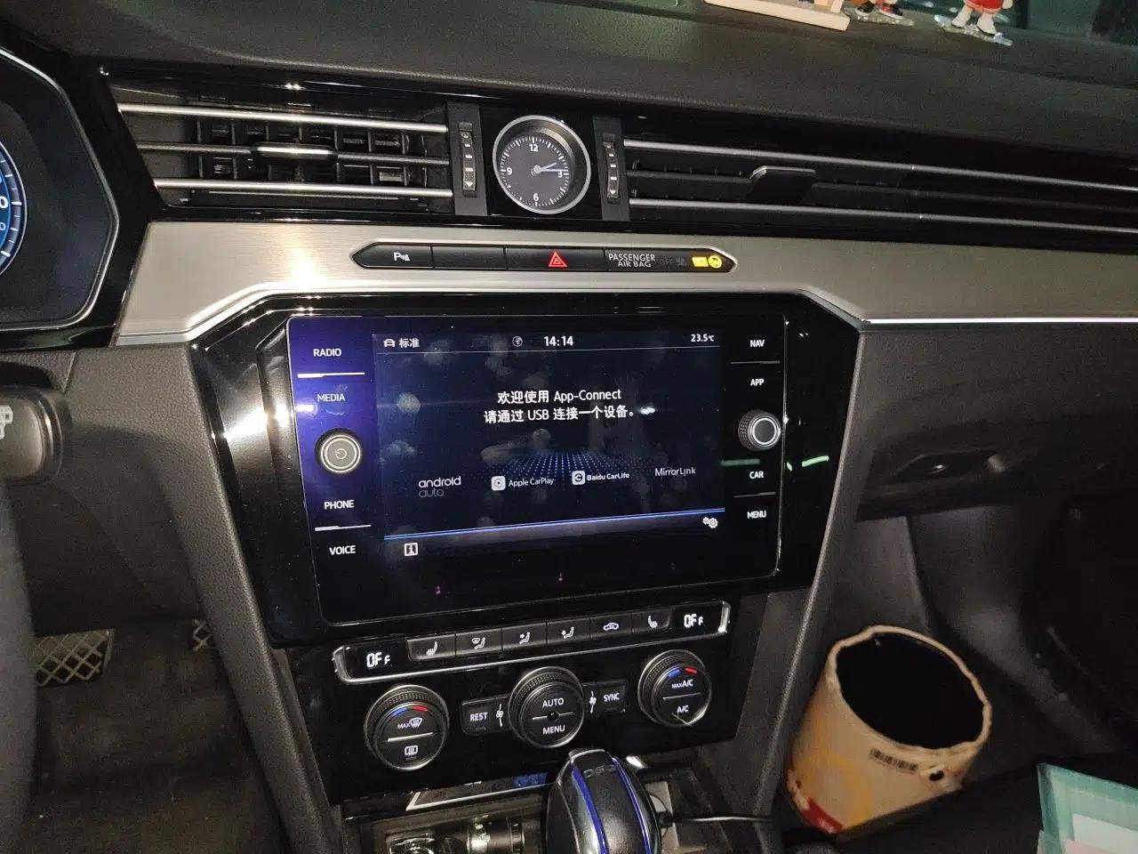 Used Volkswagen Variant New Energy 2019 GTE model — миниатюра 13