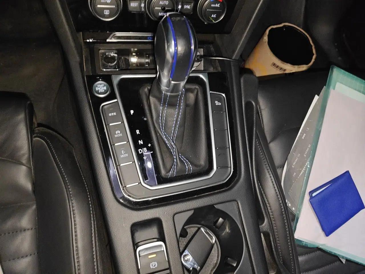 Used Volkswagen Variant New Energy 2019 GTE model — миниатюра 14