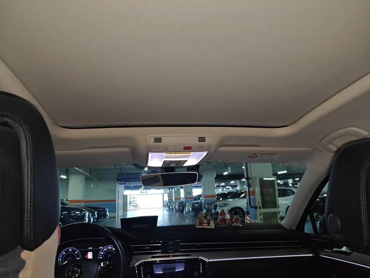 Used Volkswagen Variant New Energy 2019 GTE model — миниатюра 18