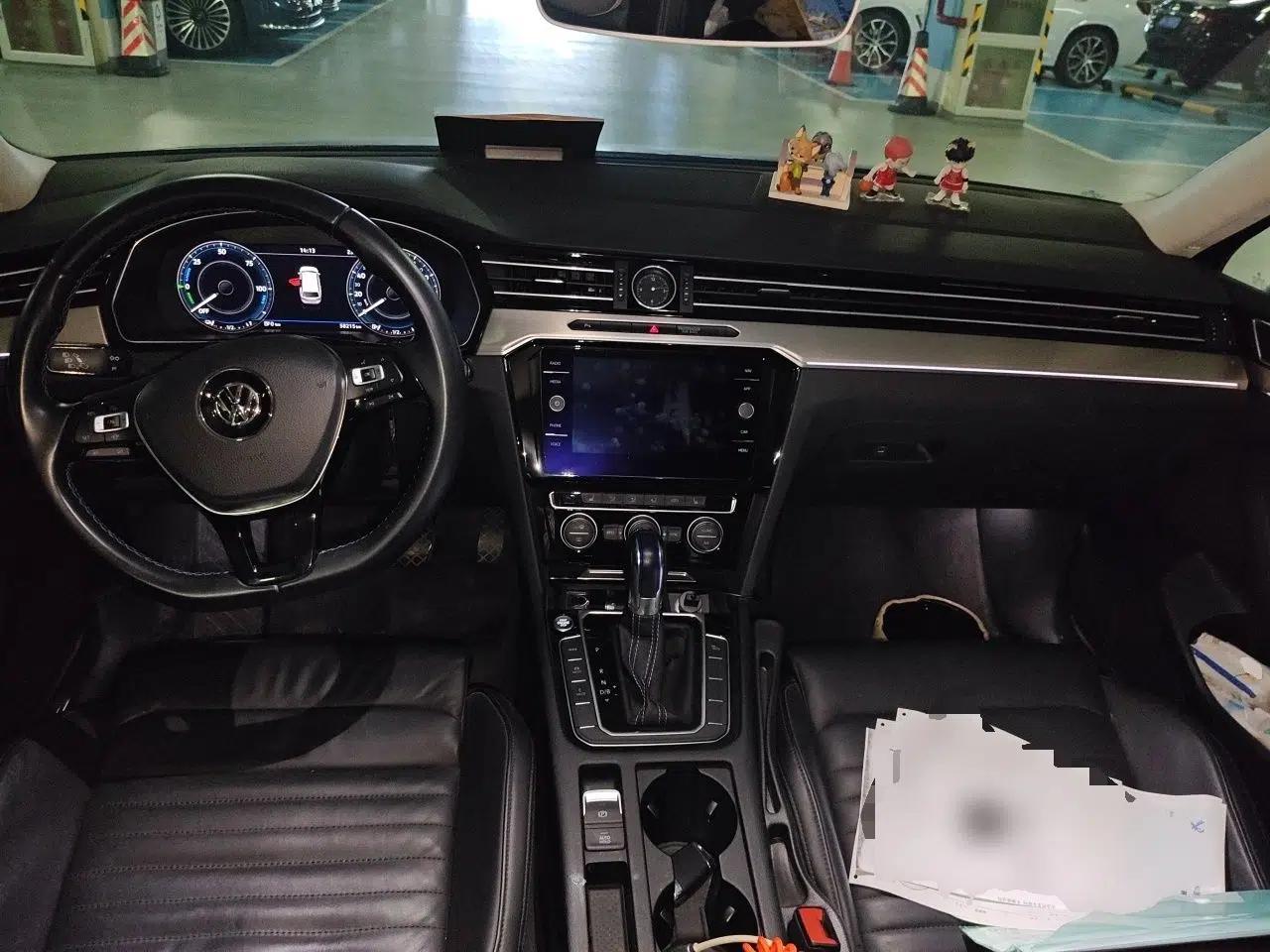 Used Volkswagen Variant New Energy 2019 GTE model — миниатюра 9