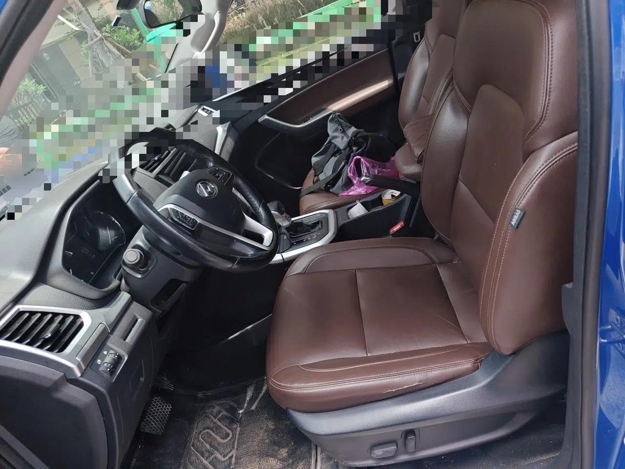 Used SAIC MAXUS T60 2017 2.0T Gasoline Automatic Two-Wheel Drive High-Ride Luxury Standard Cab — миниатюра 15