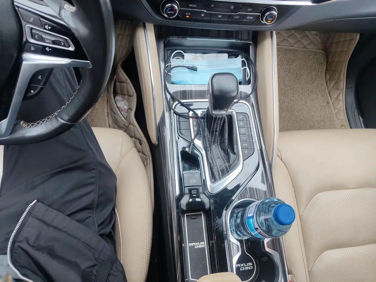 Used SAIC MAXUS D90 2017 2.0T Automatic Two-Wheel Drive - Uranus — миниатюра 14