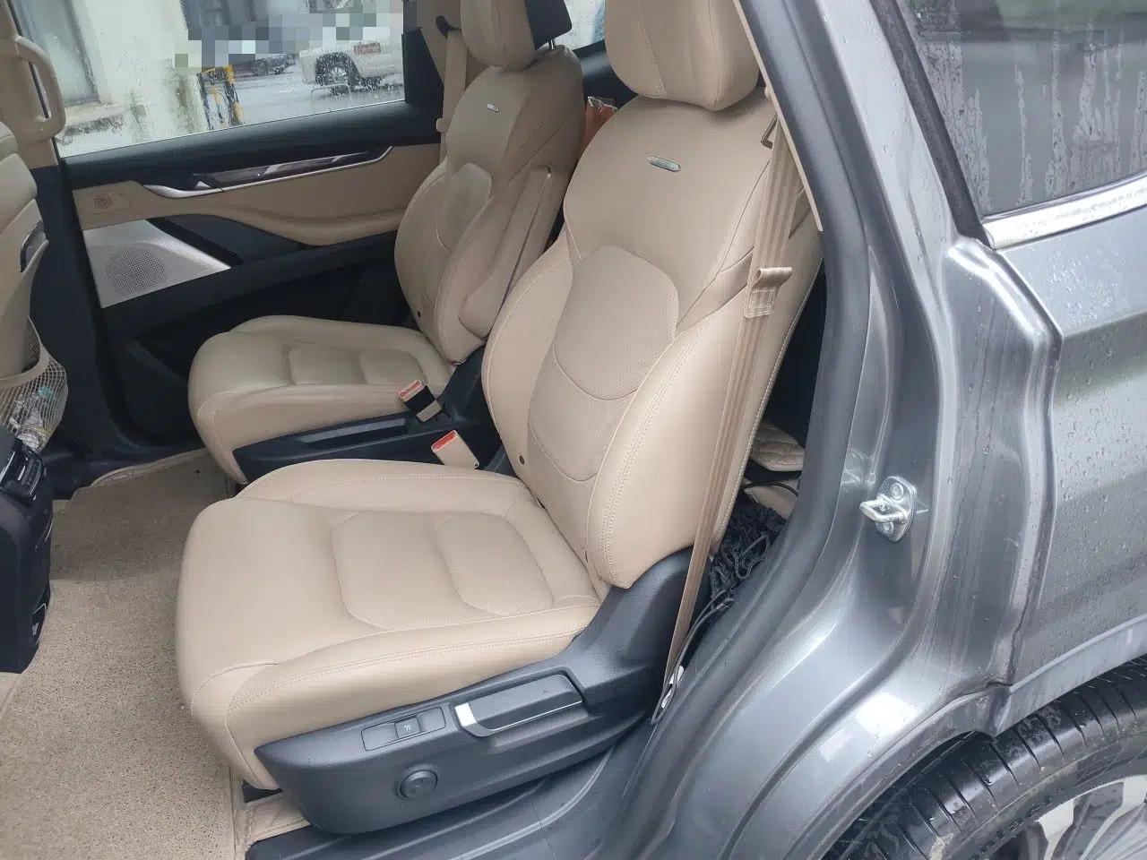 Used SAIC MAXUS D90 2017 2.0T Automatic Two-Wheel Drive - Uranus — миниатюра 17