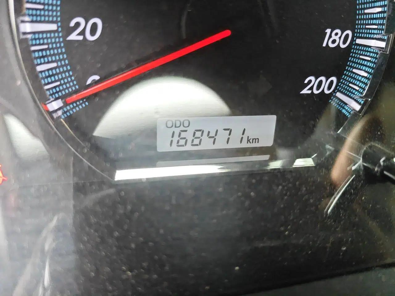 Used Toyota Fortuner  — миниатюра 12
