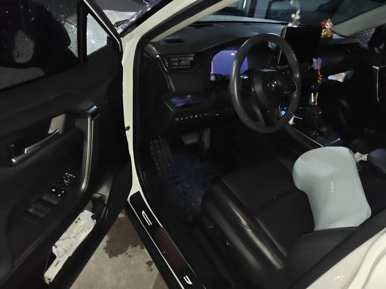 Used Toyota Wildlander New Energy 2021 High-Performance Edition 2.5L Four-Wheel Drive GT Version — миниатюра 16