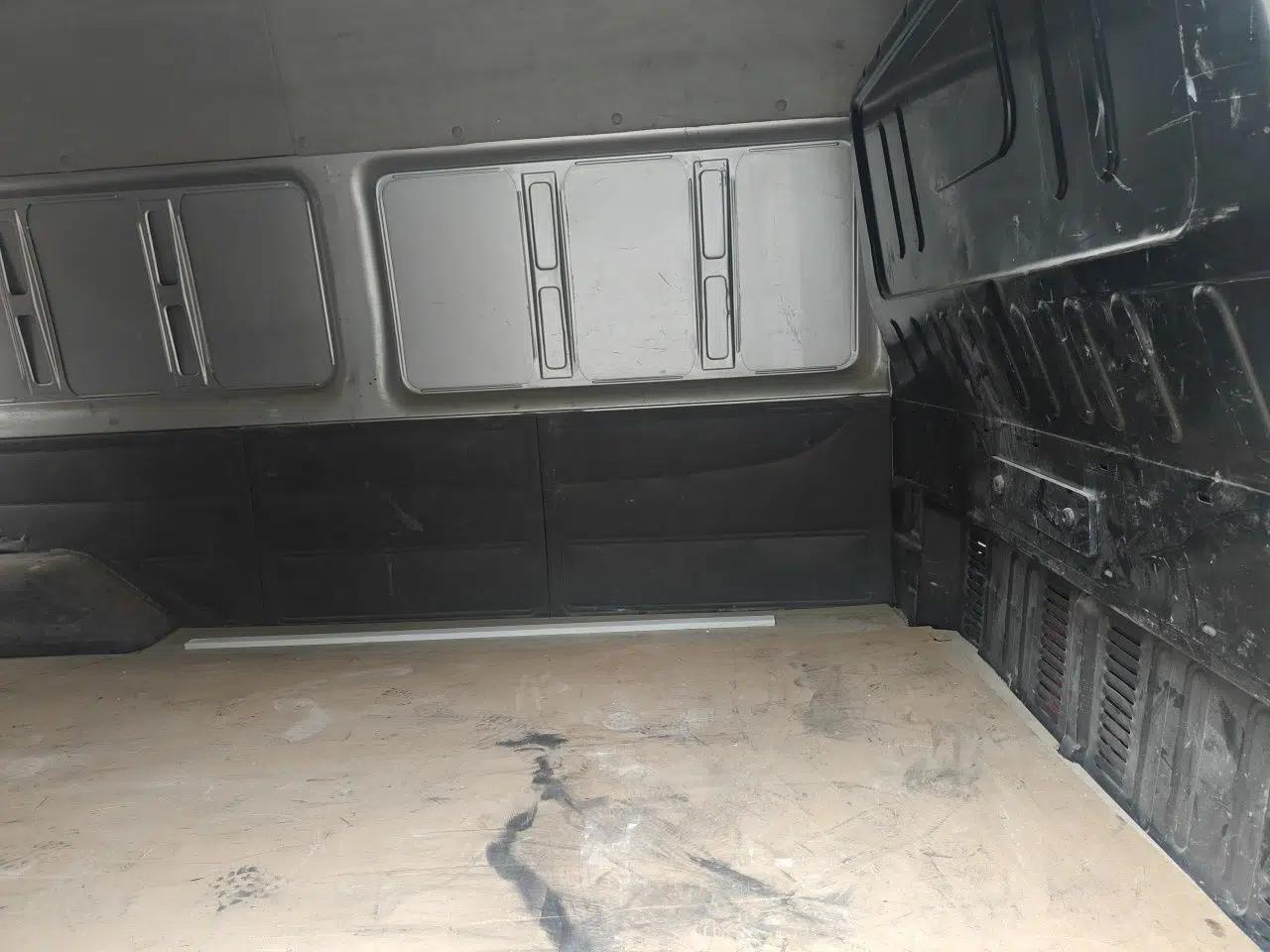 Used Ford Transit Custom  — миниатюра 17