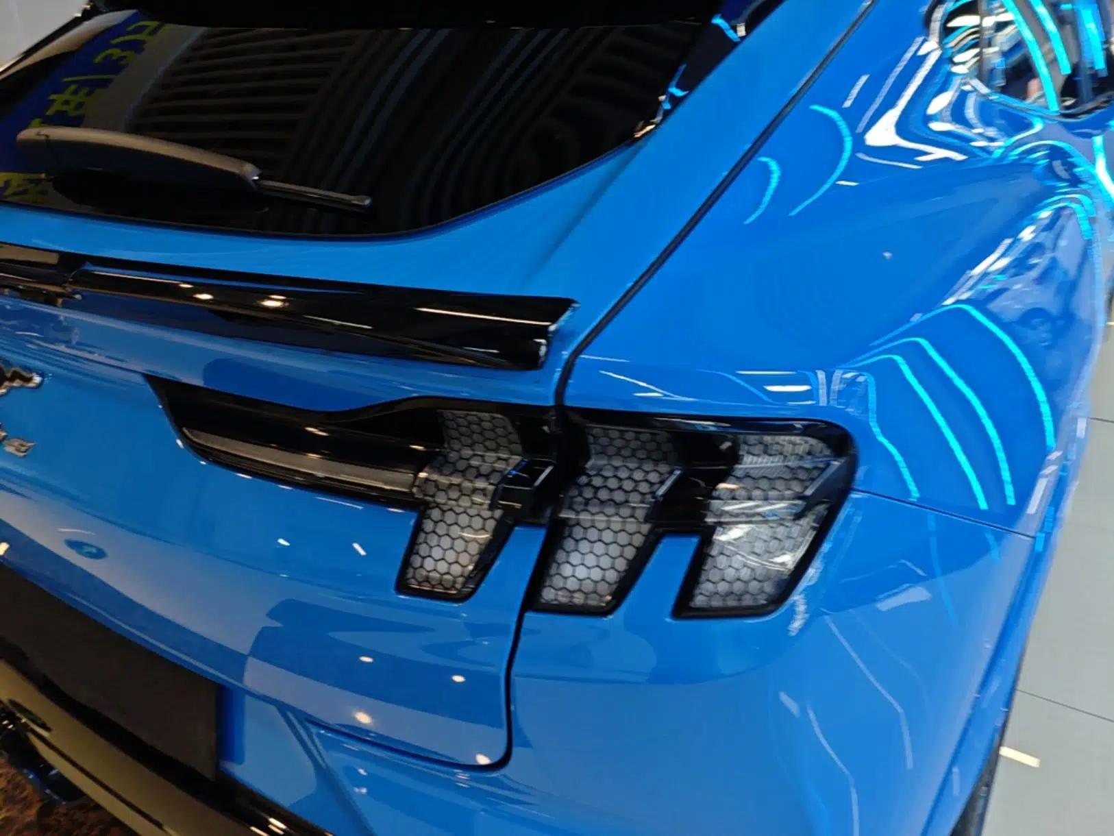 Used Ford Mustang Mach-E 2021 GT Model — миниатюра 13