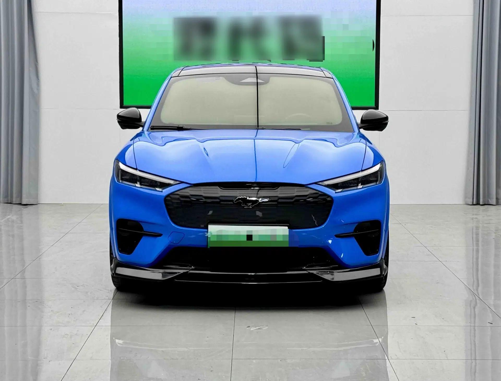 Used Ford Mustang Mach-E 2021 GT Model — миниатюра 16