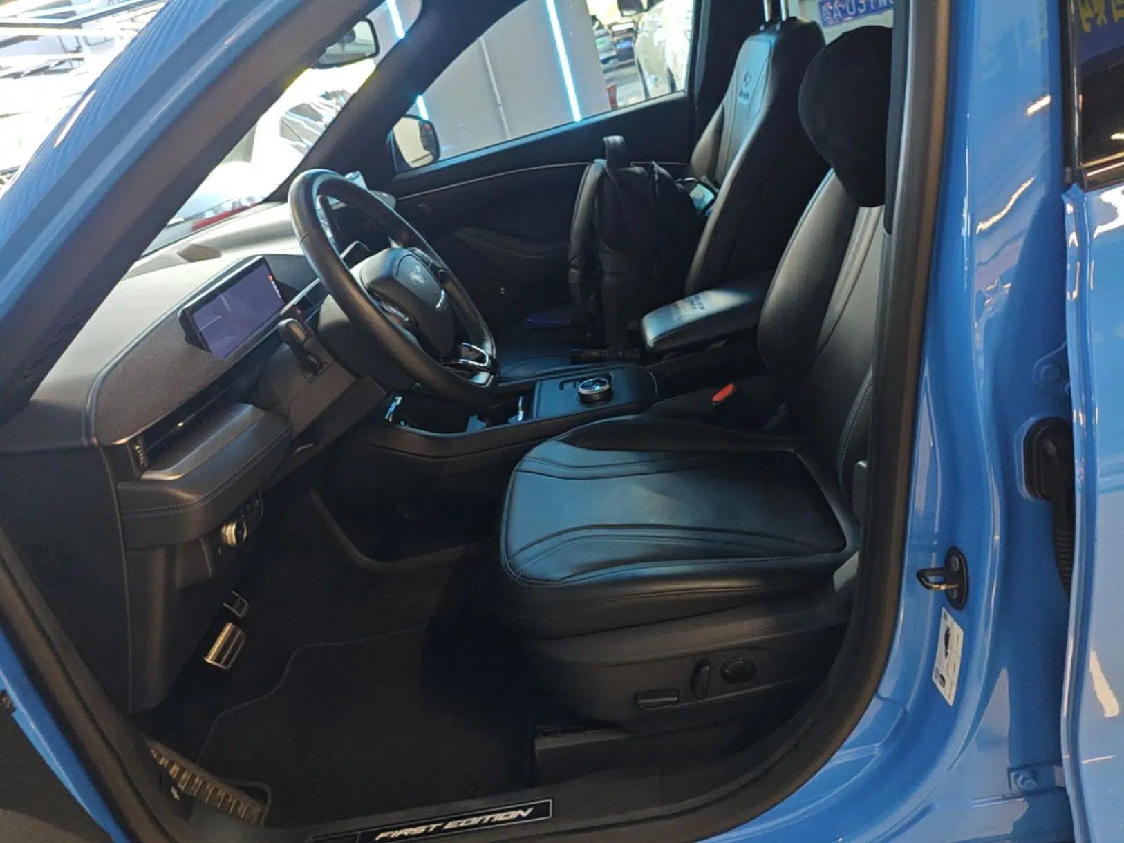 Used Ford Mustang Mach-E 2021 GT Model — миниатюра 23