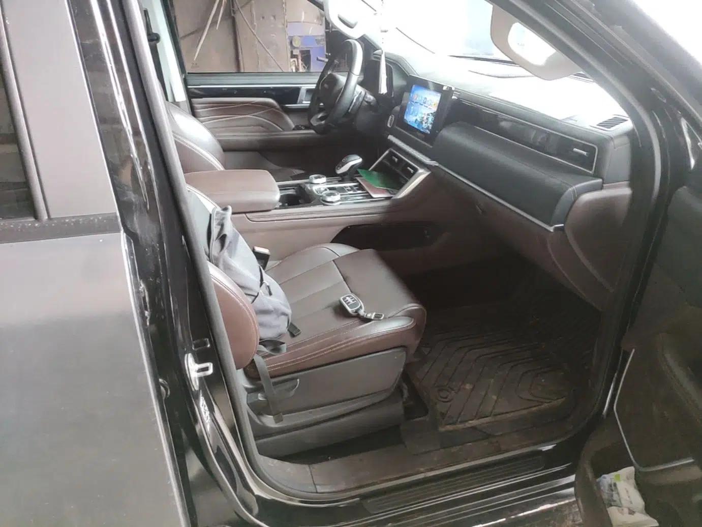 Used Foton Mars 2024 Mars 7 2.0T Diesel Automatic 4x4 Long-Wheelbase Launch Edition — миниатюра 19