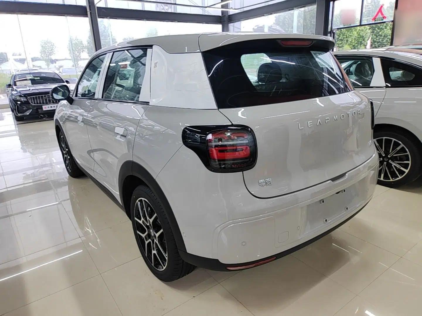 Used Leapmotor Zero Run A10 2026 Model 505 Enjoyment Edition — миниатюра 4