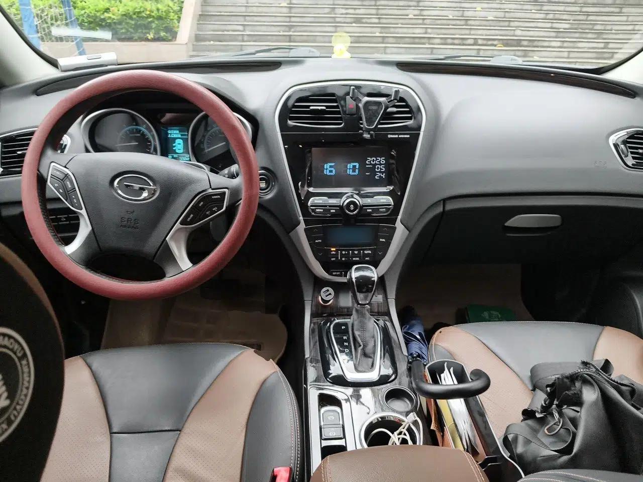 Used GAC Trumpchi GS5 Super 2015 1.8T Automatic Two-Wheel Drive Luxury Navigation Edition — миниатюра 9