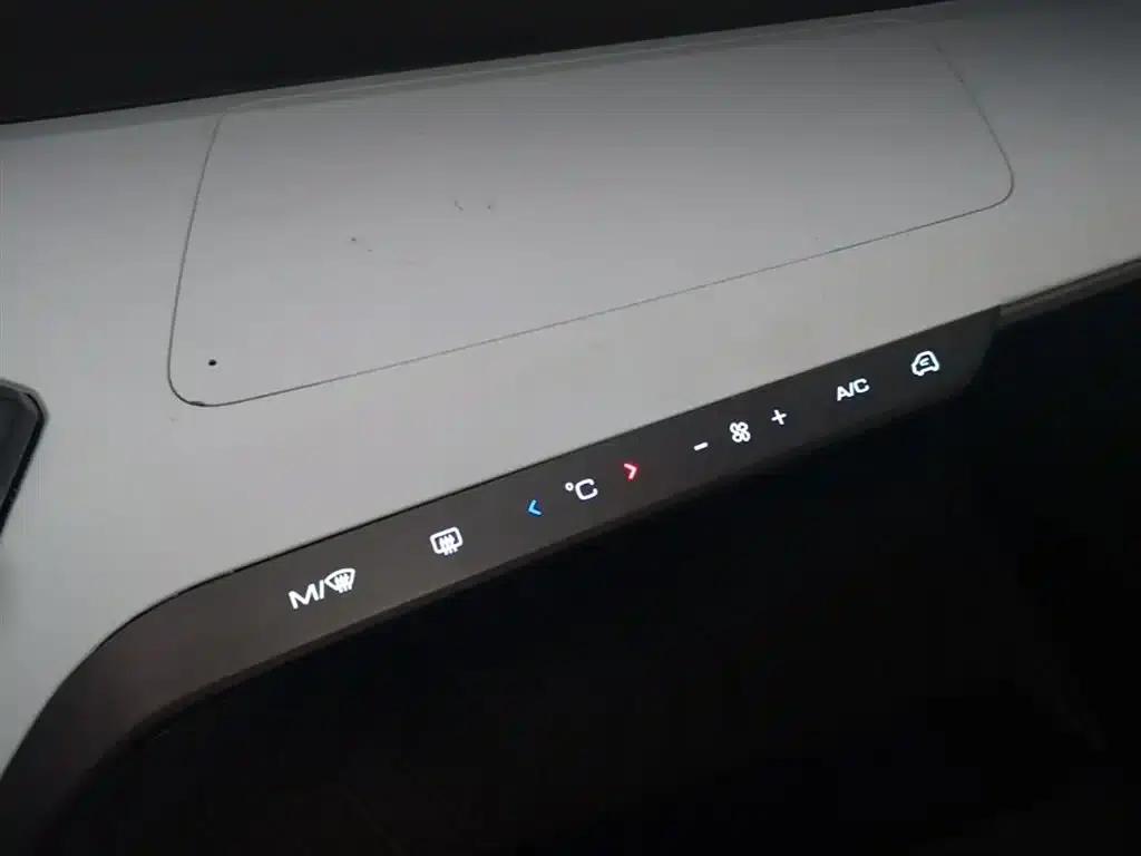 Wuling NanoEV 2021 Passion Edition — миниатюра 13