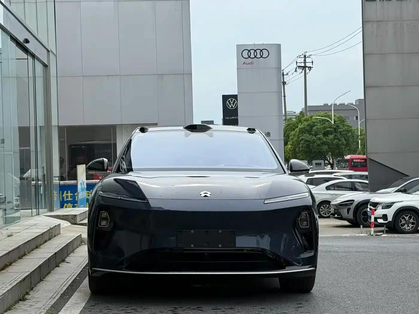 NIO ET9 2025 102kWh Signature Edition — миниатюра 2