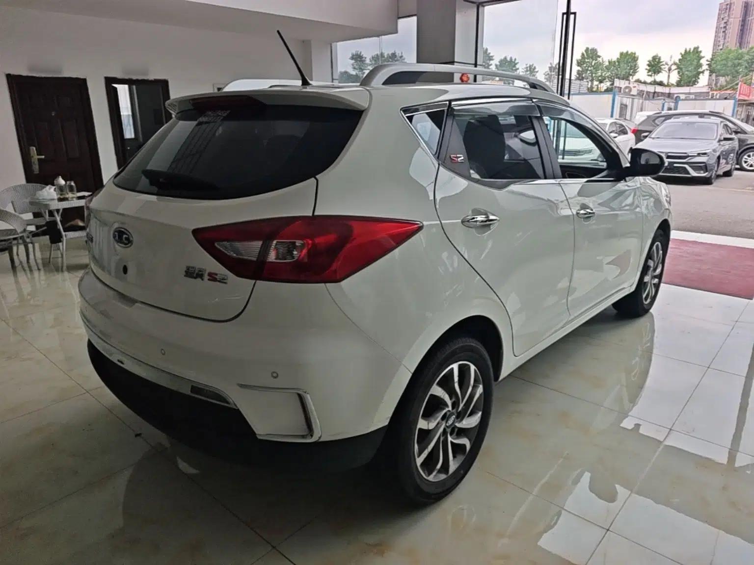 Used JAC Group Refine S2 2017 1.5L CVT Luxury Smart Model — миниатюра 6