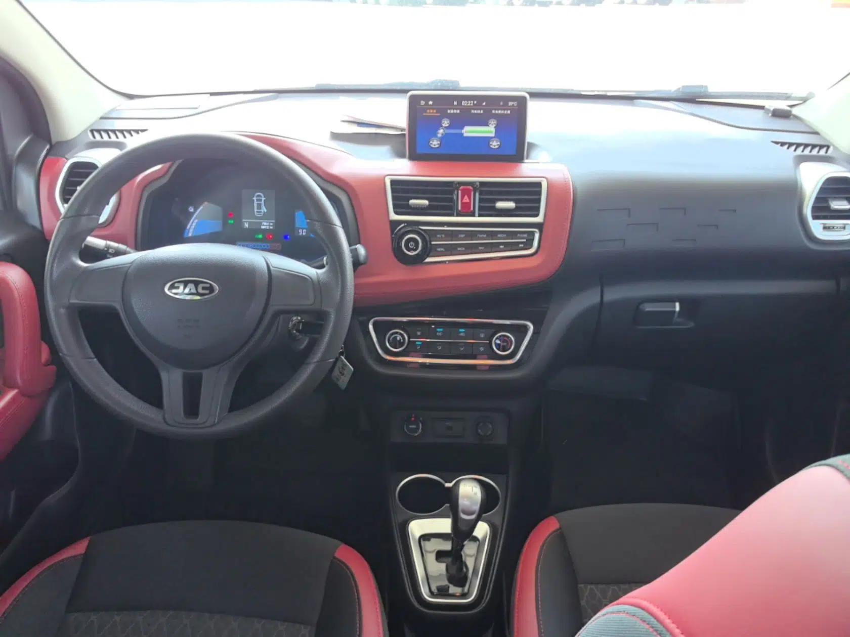Used JAC Group iEV6E 2018 Upgraded iEV6E Luxury Model — миниатюра 12