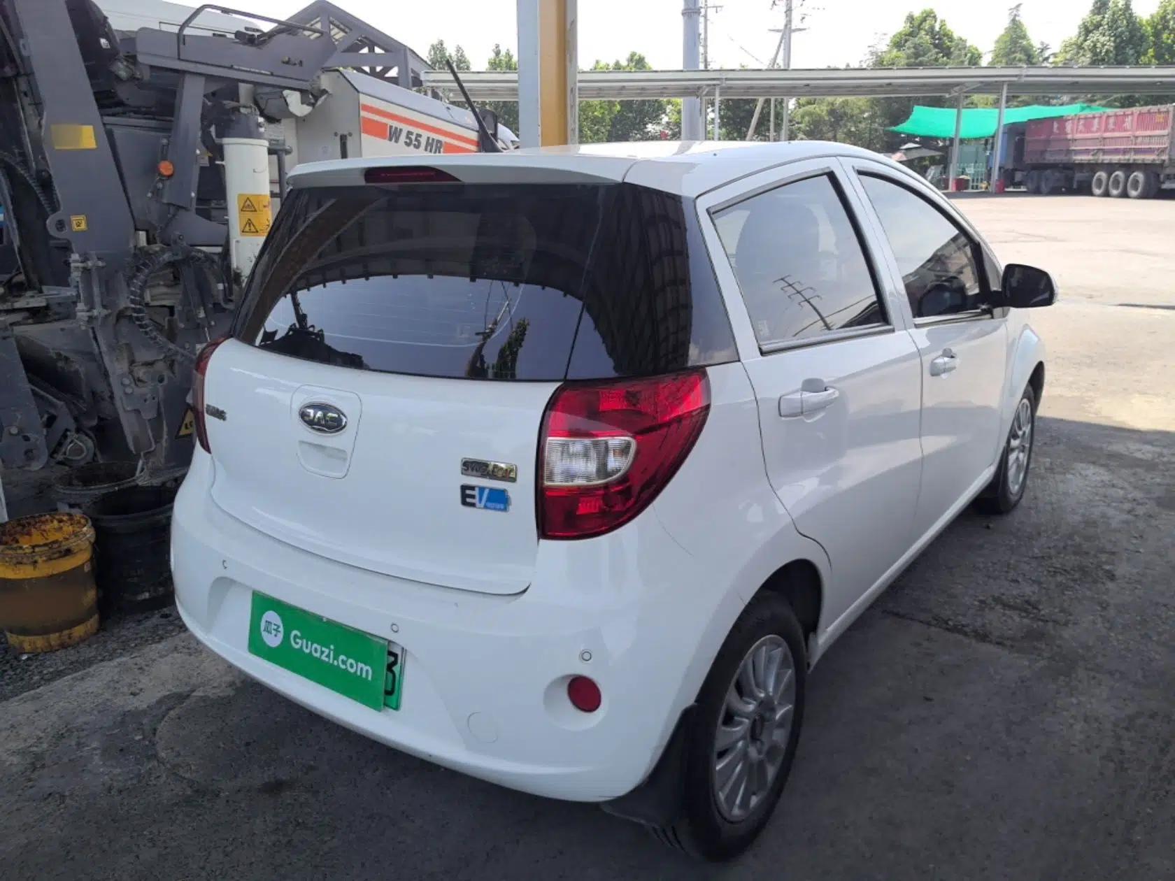 Used JAC Group iEV6E 2018 Upgraded iEV6E Luxury Model — миниатюра 4
