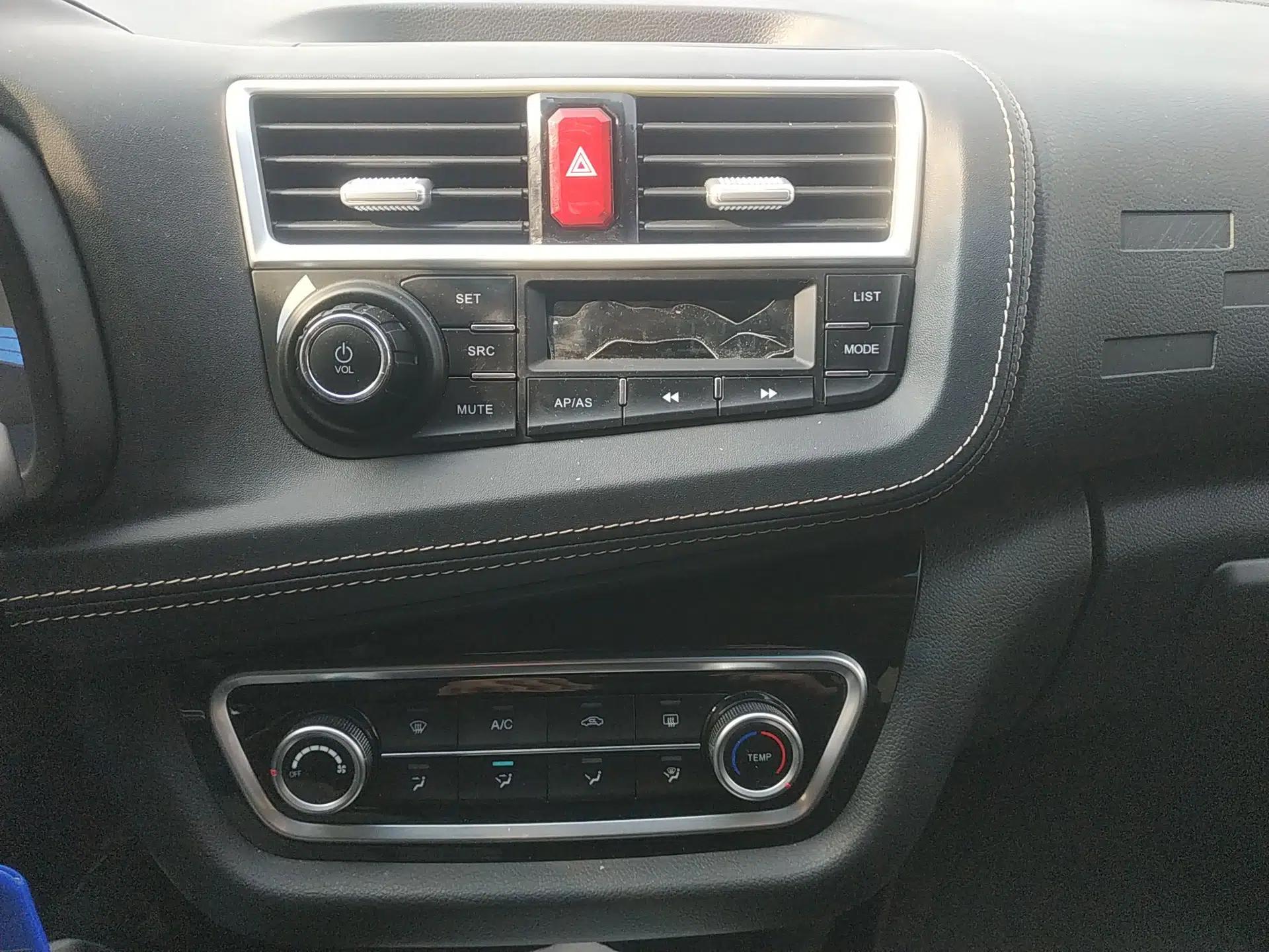 Used JAC Group iEV6E 2019 Upgraded iEV6E Luxury Model — миниатюра 15