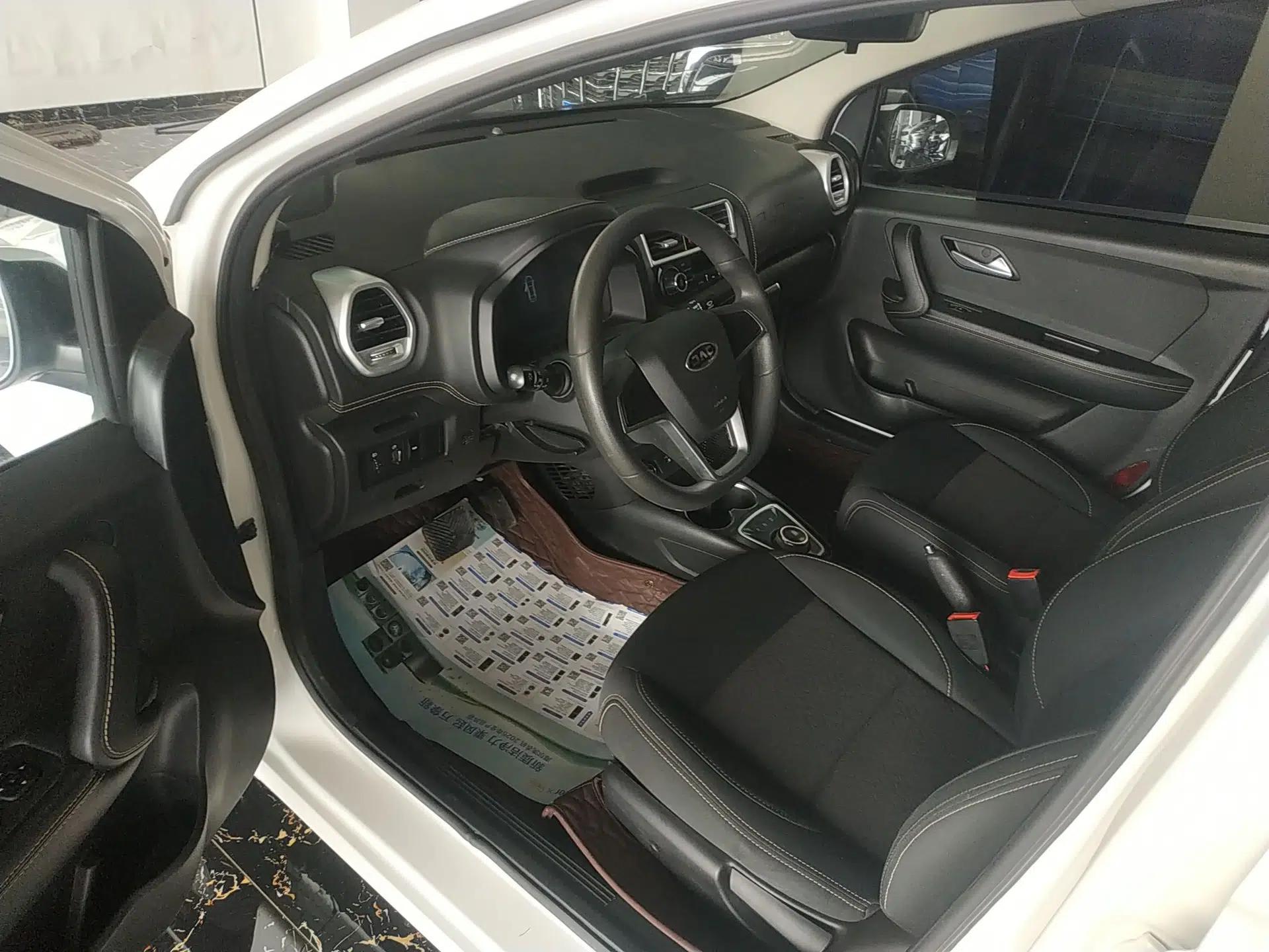 Used JAC Group iEV6E 2019 Upgraded iEV6E Luxury Model — миниатюра 18